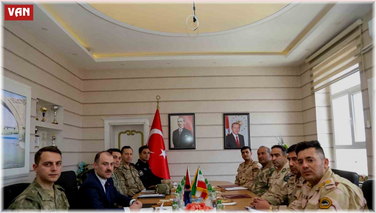 Başkale'de "Türkiye-İran Sınır Güvenliği" toplantısı