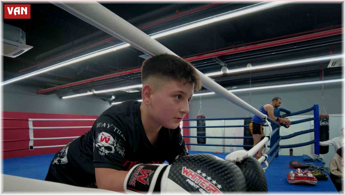 Başkaleli Muhammed Bekir dünya şampiyonluğu için ter döküyor