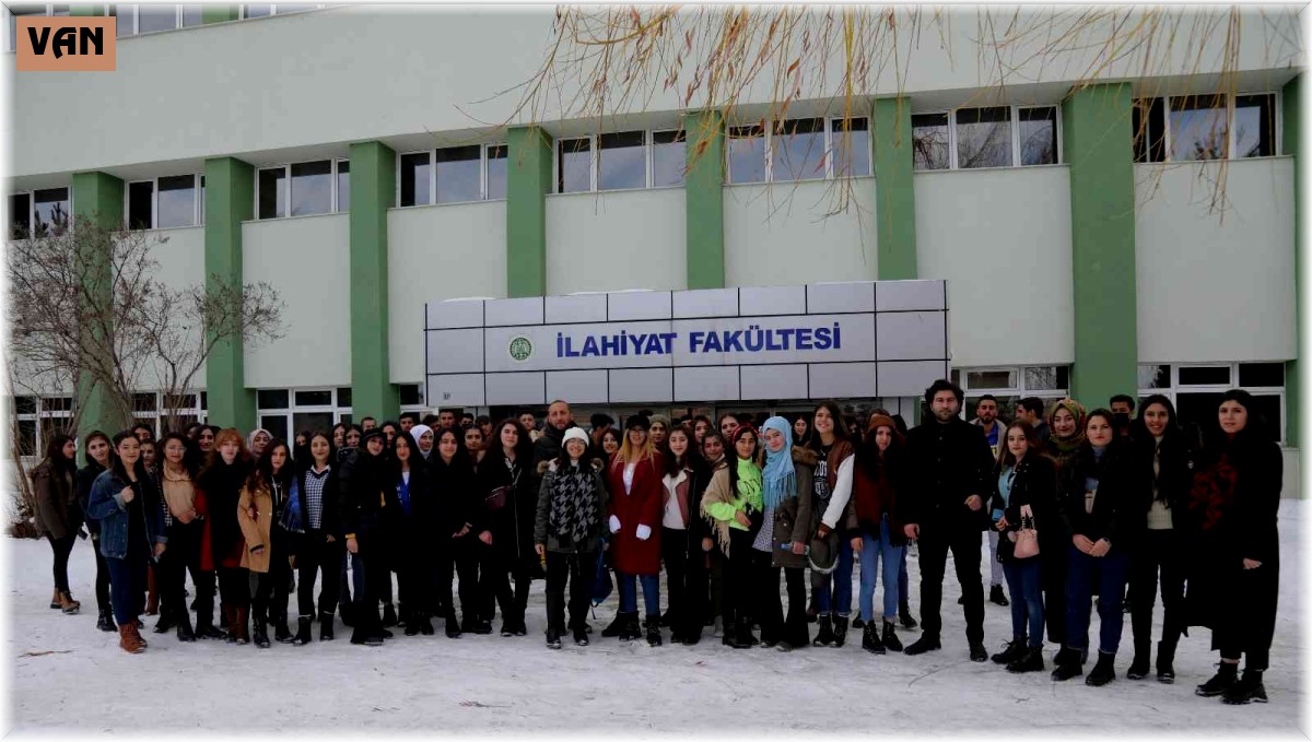 Başkaleli öğrencilere Erzurum gezisi