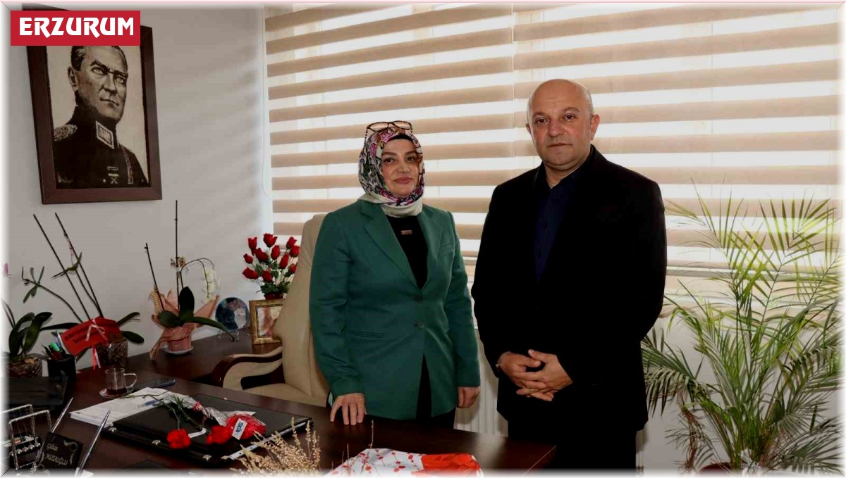 Başkan adayı Koşar'dan 8 Mart Dünya Kadınlar günü mesajı