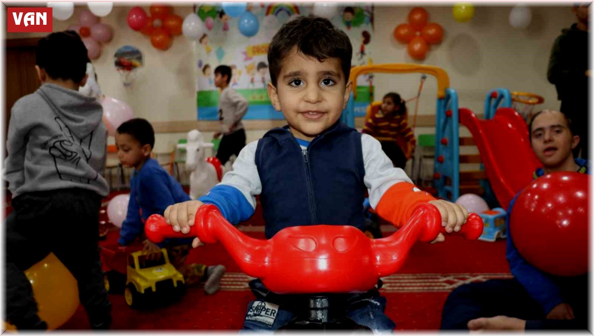 Başkan Akman: "Acıları bizim acımızdır"