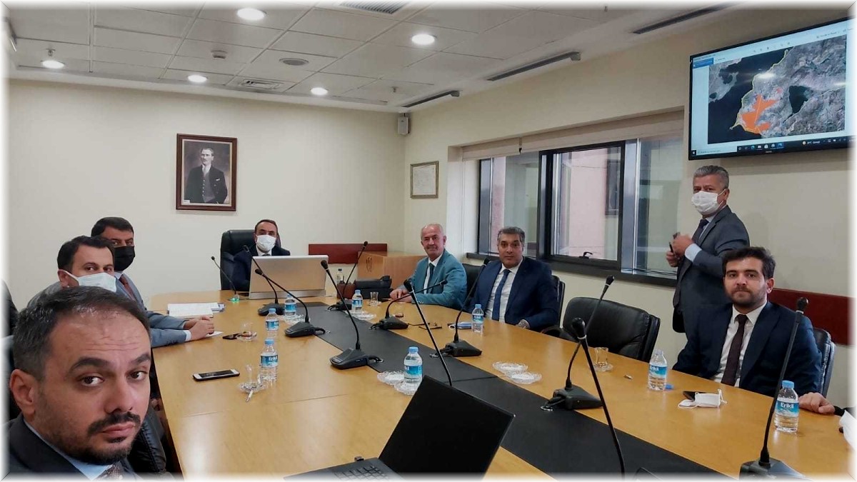 Başkan Akman'dan Van Gölü sahilini turizme kazandırma çalışması