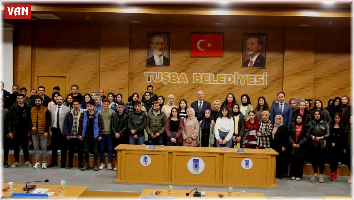 Başkan Akman'dan YKS hazırlık kursu öğrencilerine sınav ücreti müjdesi