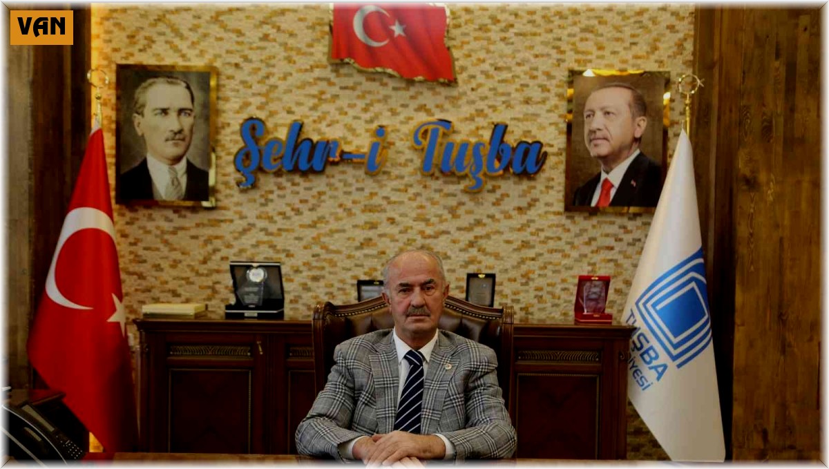 Başkan Akman: 'Türkiye Cumhuriyeti, gençlere emanet edilmiştir'