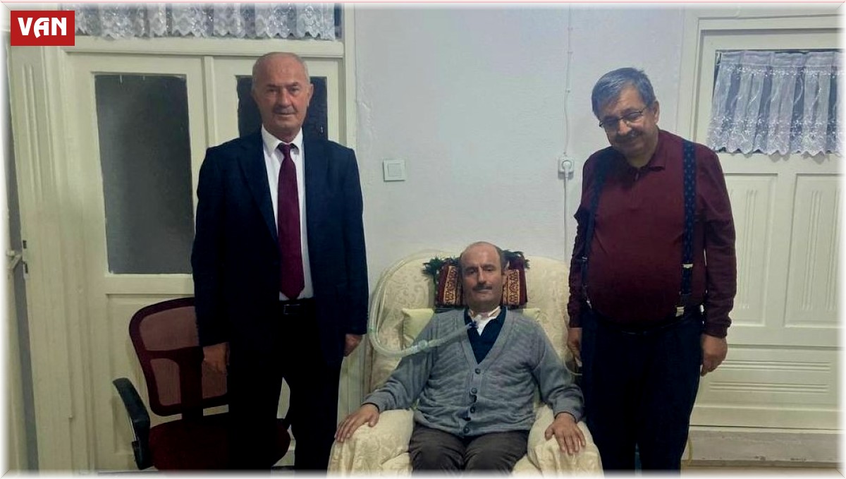 Başkan Akman ve Yazar-Şair İnanç'tan ALS hastası Çelik'e ziyaret