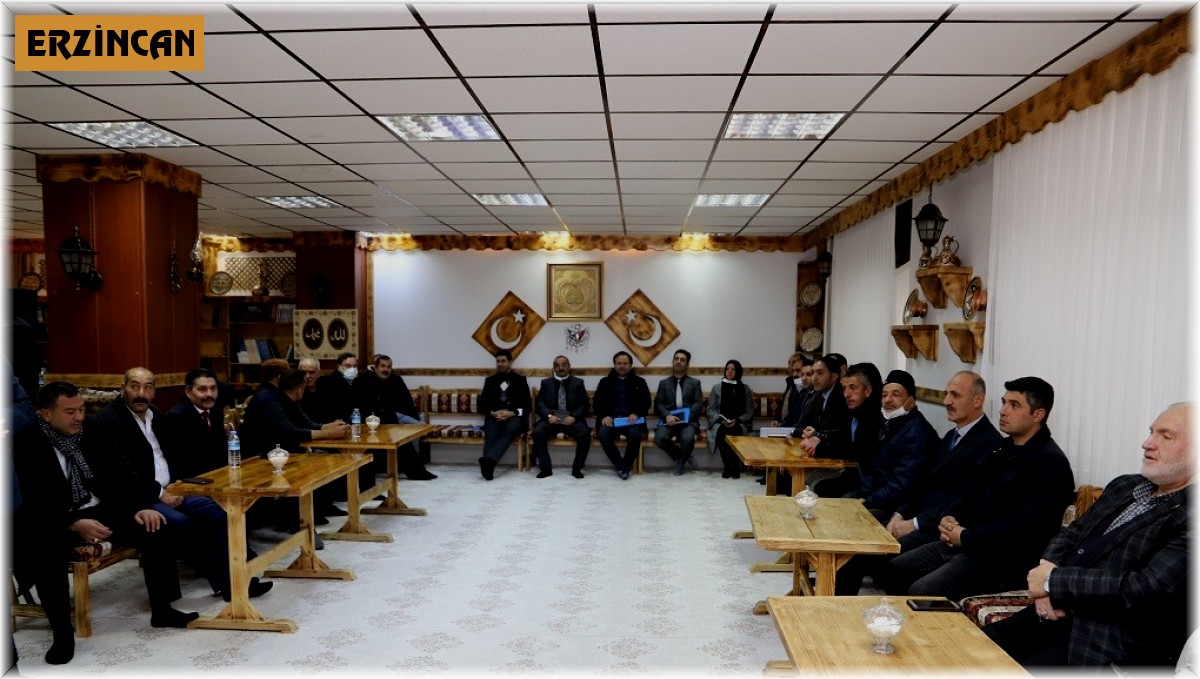 Başkan Aksun, mahalle muhtarları ile bir araya geldi