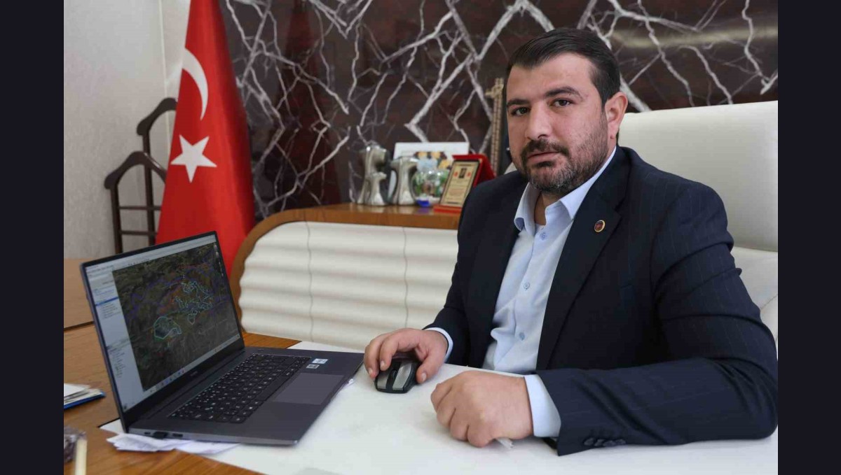 Başkan Altınışık: "Yıldırım Holding'e bağlı Eti Krom'un şuanda 50 noktanın üzerinde kaçak çalışma yaptığını tespit ettik"