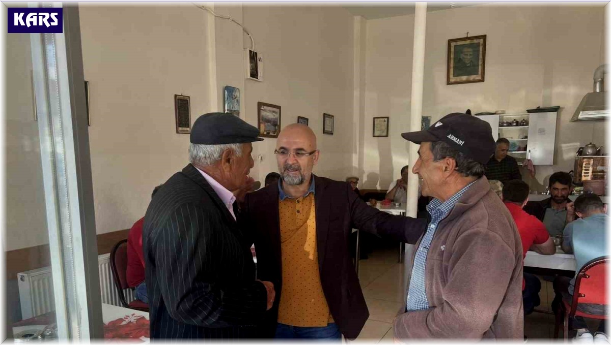 Başkan Altun esnafla bayramlaştı