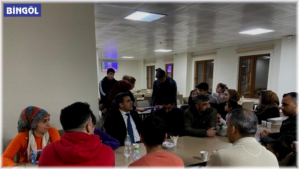 Başkan Arıkan, depremzedeleri bir araya geldi