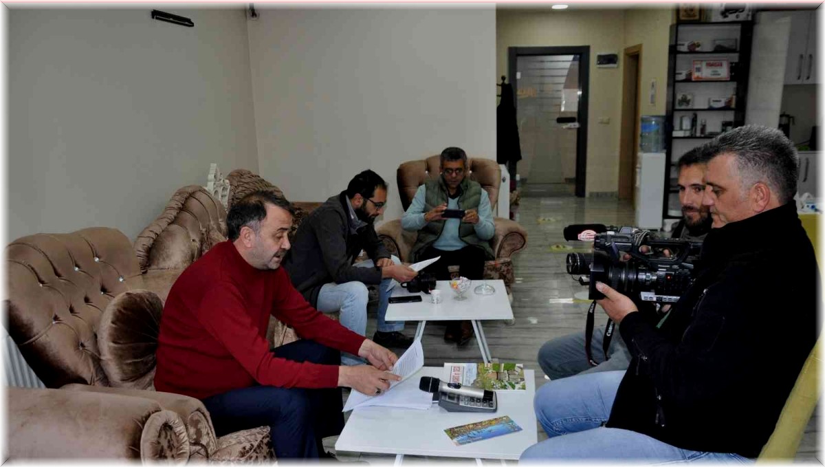 Başkan Aydın, "Kars 36 Spor'a 368 bin lira destek sağlandı"