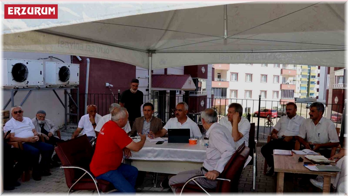 Başkan Çelebi mahalle sorunlarını mahallede mahalliden dinledi