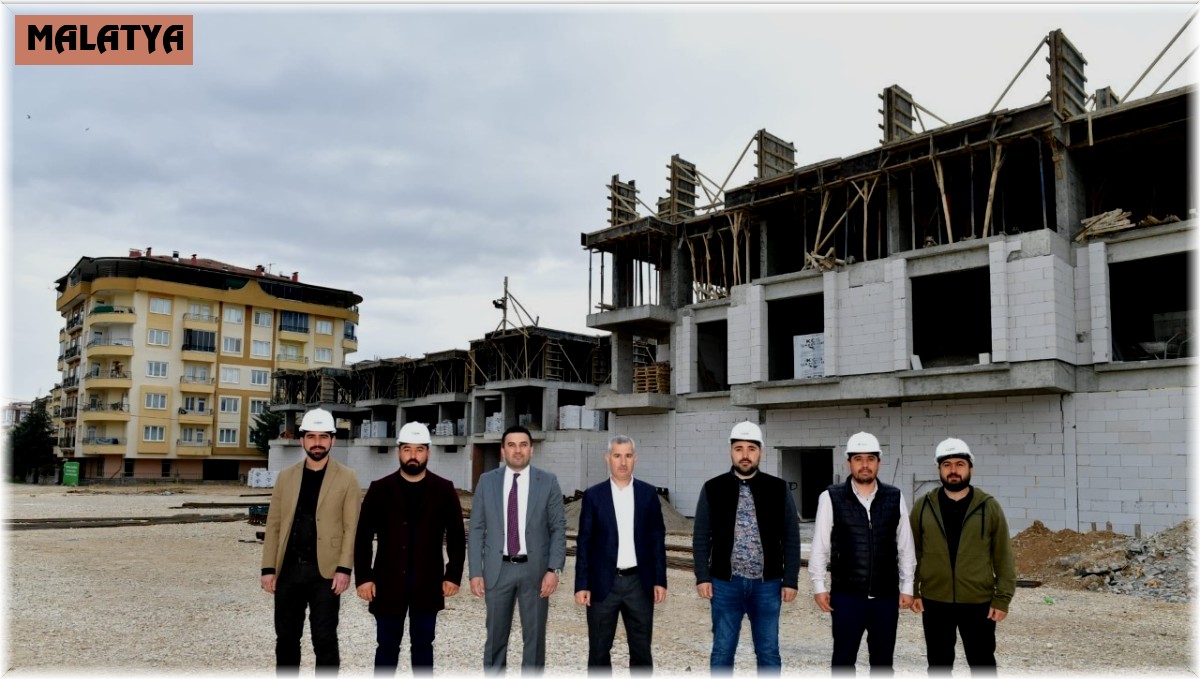 Başkan Çınar, kentsel dönüşüm alanını inceledi