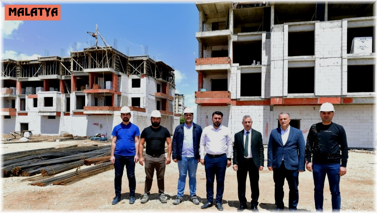 Başkan Çınar, kentsel dönüşüm binalarını inceledi