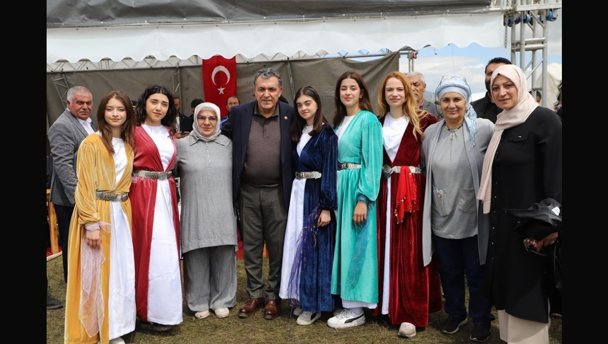 Başkan Demir, 13'ncü Hoçvan yayla festivaline katıldı