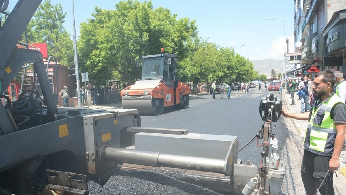 Başkan Demir; "Ardahan'da asfaltlanmamış yol kalmayacak"