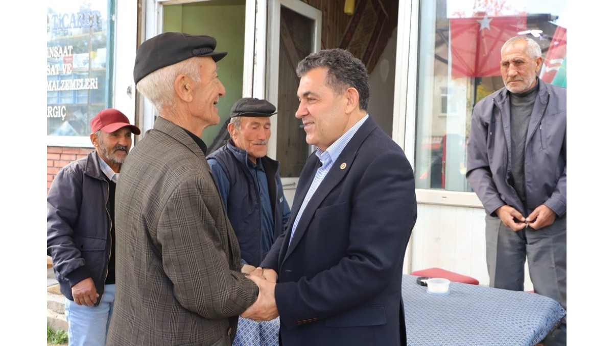 Başkan Demir, CHP Çıldır ilçe binasının açılışını yaptı