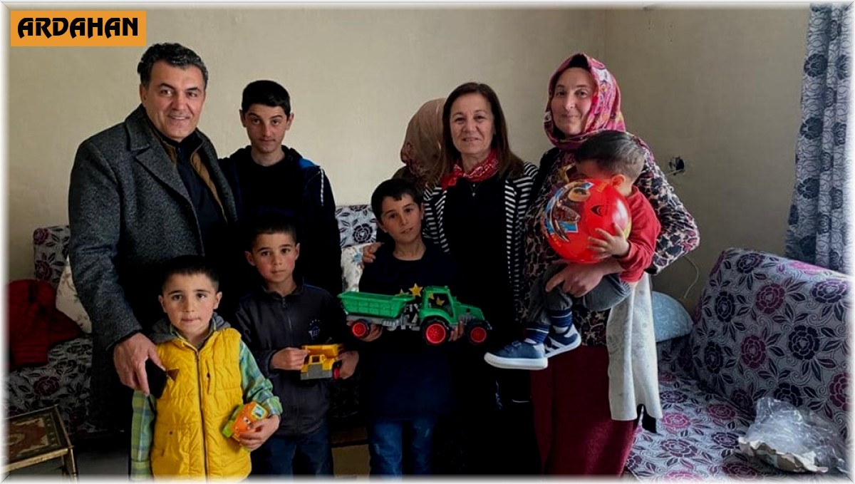 Başkan Demir'den bayram ziyaretleri