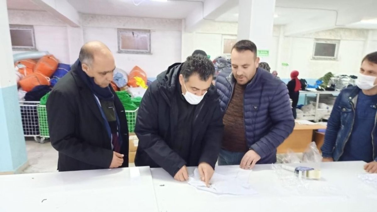 Başkan Demir'den tekstilcilere çağrı: 'Gelin Ardahan'da işsizliği bitirelim'