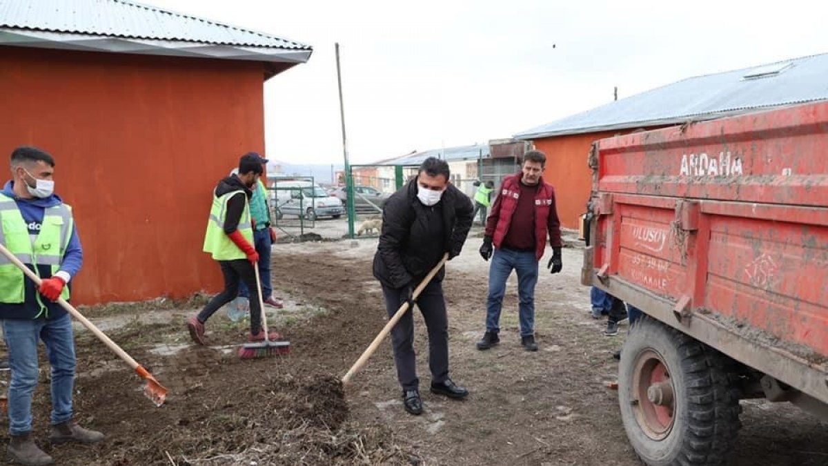 Başkan Demir'in 1 Mayıs "Emek ve Dayanışma Bayramı" mesajı