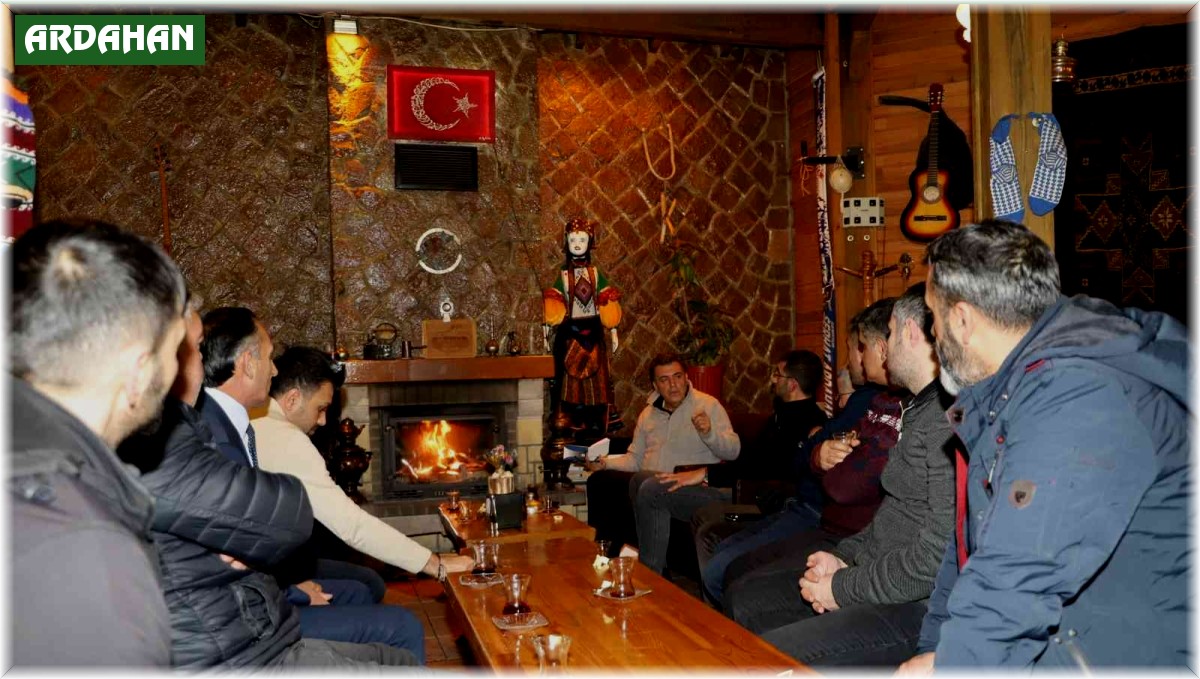 Başkan Demir yeni yıl öncesi gazetecilerle buluştu, 2022 yılını değerlendirdi