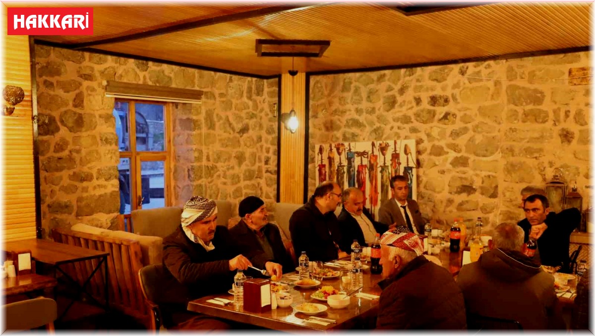 Başkan Ensar Dündar şehit aileleriyle iftarda buluştu