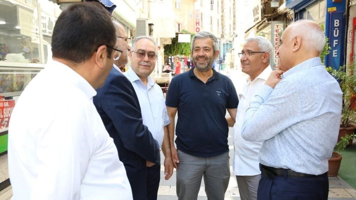 Başkan Güder: "Battalgazi'nin geleceği için her düşünceyi önemsiyoruz"