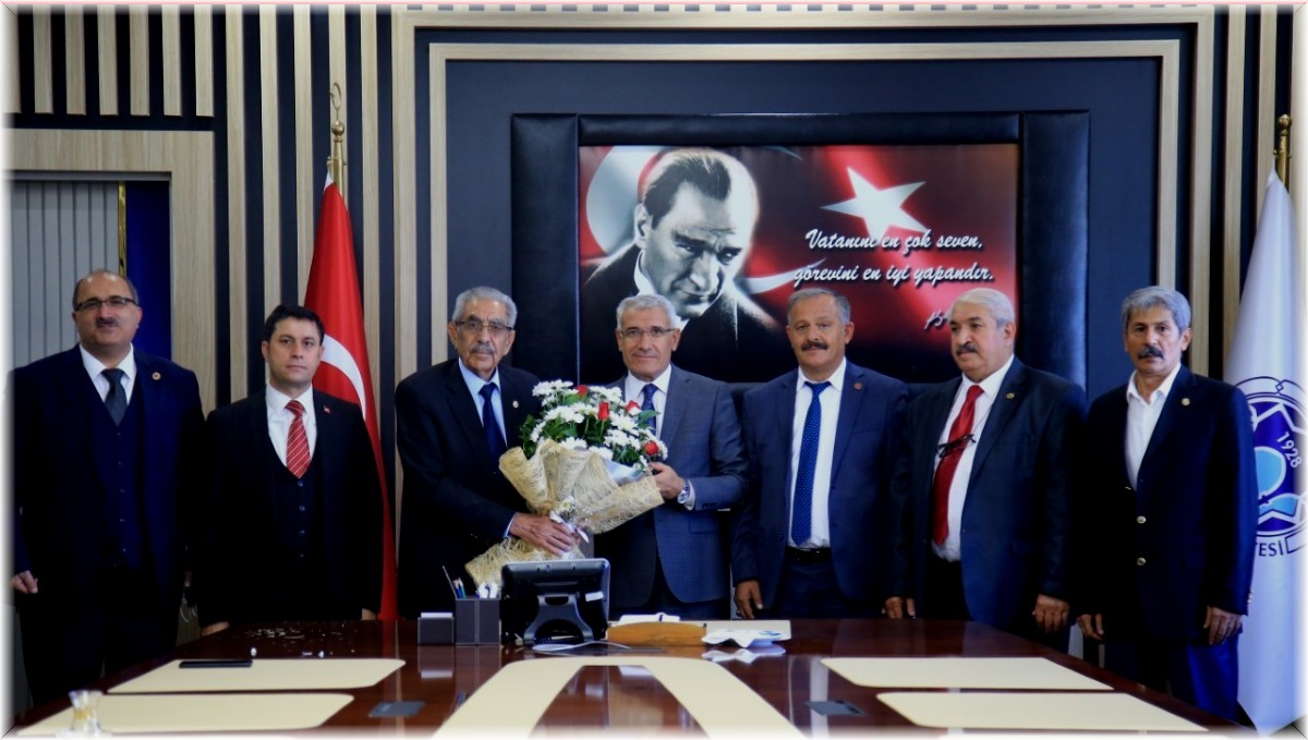 Başkan Güder: "Muhtarlarımız bizim baş tacımız"