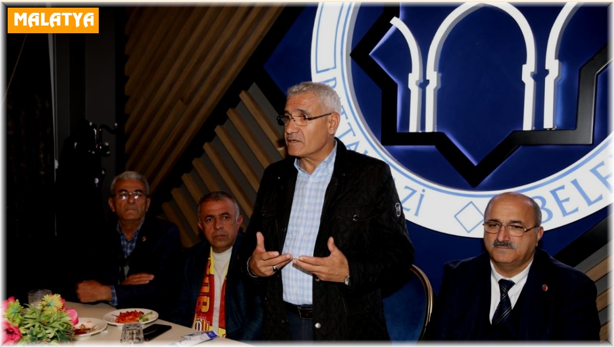 Başkan Güder, muhtarlarla buluştu