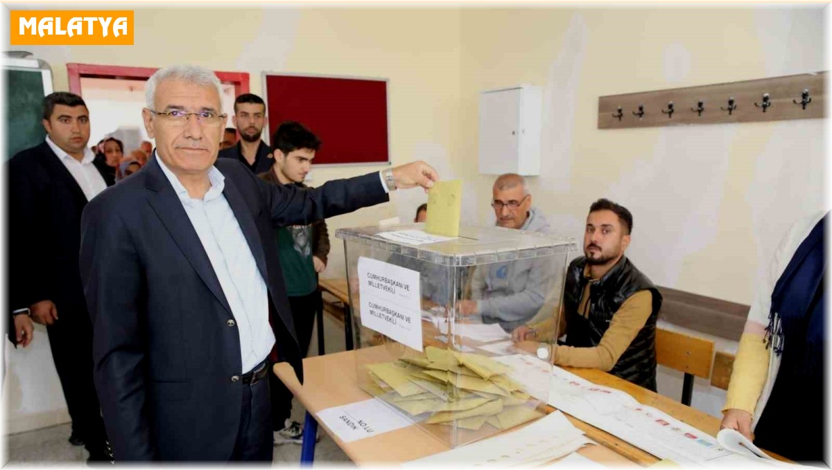 Başkan Güder oyunu kullandı