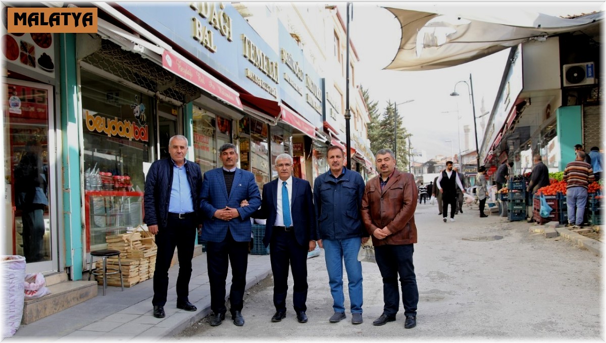 Başkan Güder, prestij sokaktaki çalışmaları inceledi