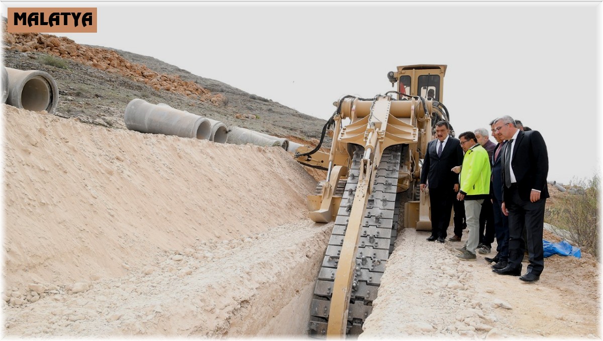 Başkan Gürkan, kanalizasyon batı kolektörü çalışmalarını inceledi