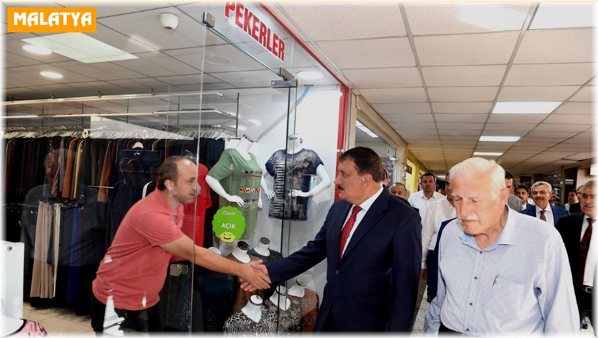 Başkan Gürkan, Kapalı Çarşı esnafıyla buluştu