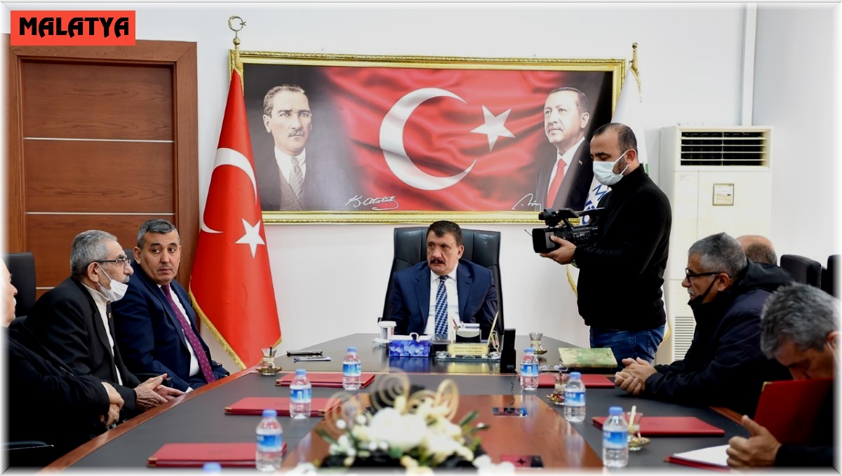 Başkan Gürkan, muhtarları kabul etti