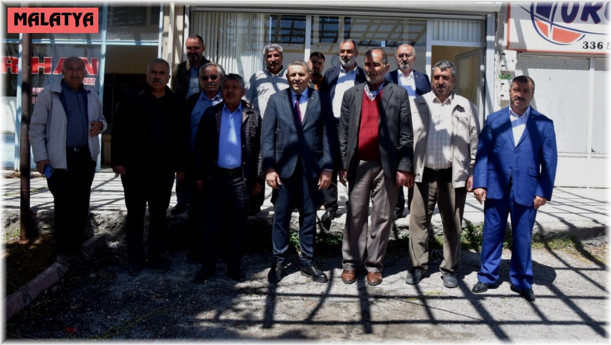 Başkan Sadıkoğlu: "Akaryakıt zamları nakliye sektörünün belini büküyor"