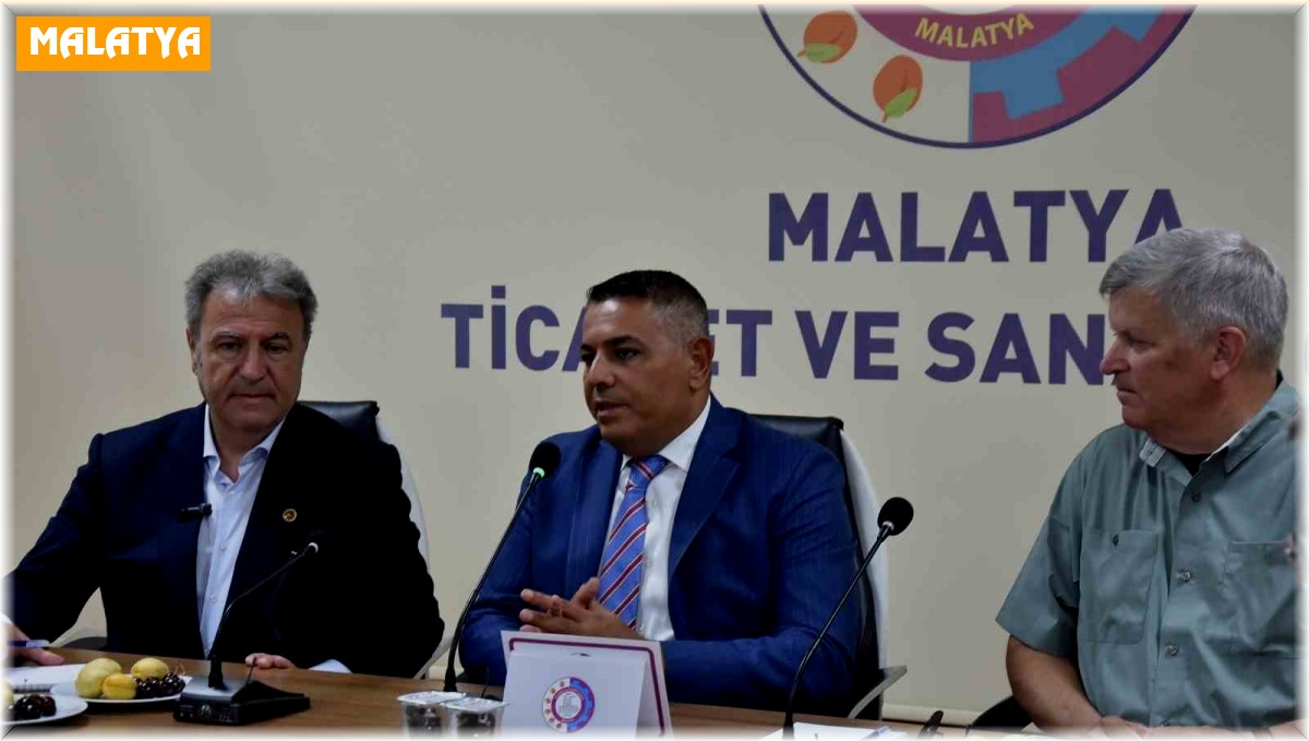 Başkan Sadıkoğlu, depremzede firmaların ürün stokunun alınmasını talep etti
