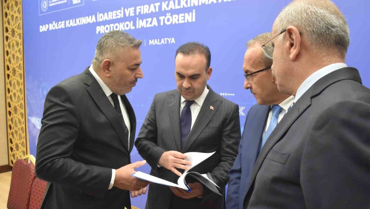 Başkan Sadıkoğlu, KOSGEB talebini doğrudan Bakan Kacır'a iletti