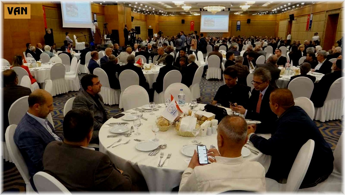 Başkan Say 3 yıllık hizmetlerini anlattı