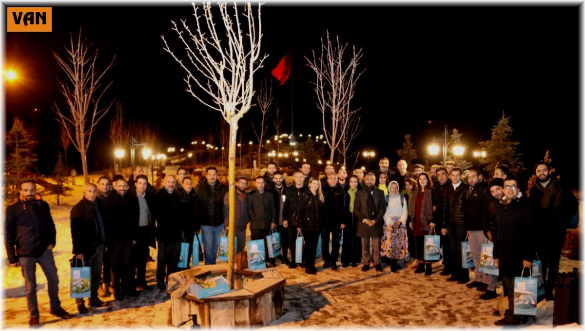 Başkan Say, gazetecilerle bir araya geldi