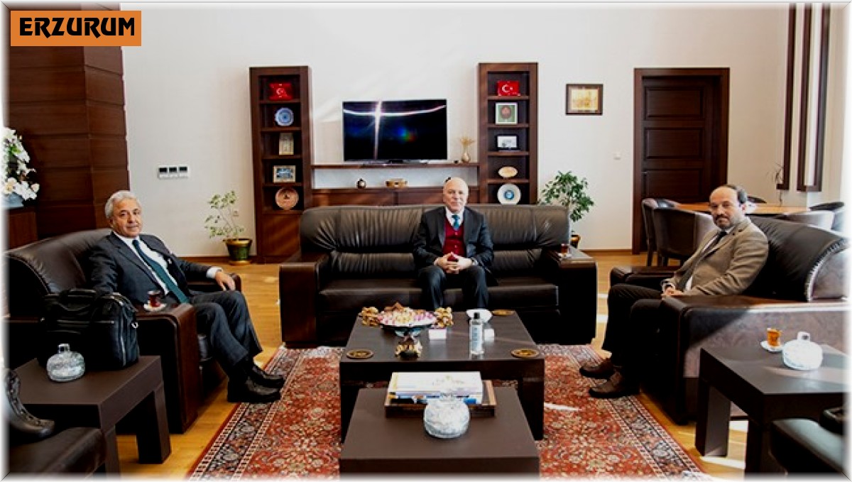 Başkan Sekmen, ETÜ Rektörü Prof. Dr. Bülent Çakmak'ın misafiri oldu