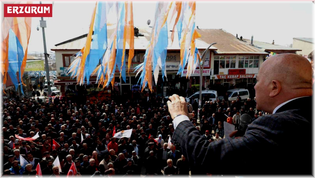 Başkan Sekmen Hınıs'ta miting yaptı