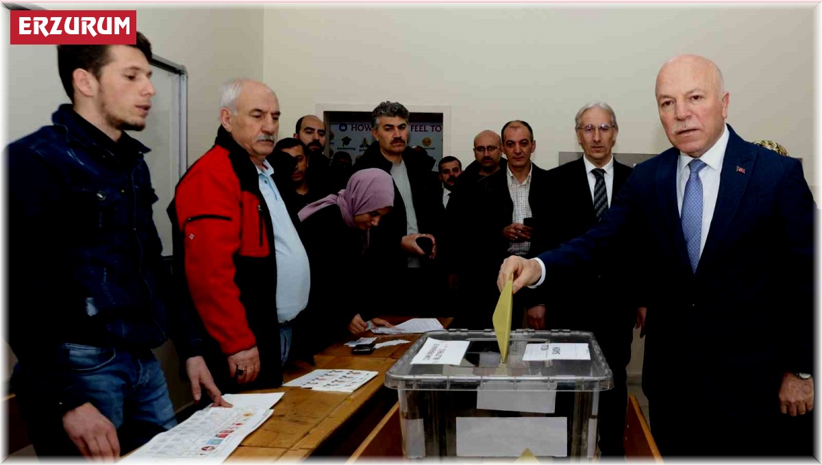 Başkan Sekmen oyunu kullandı