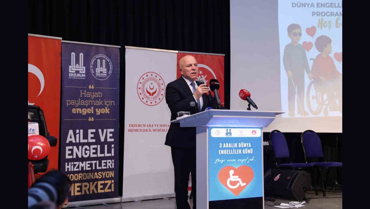 Başkan Sekmen: "Özel gereksinimli bireyler başımızın tacıdır"