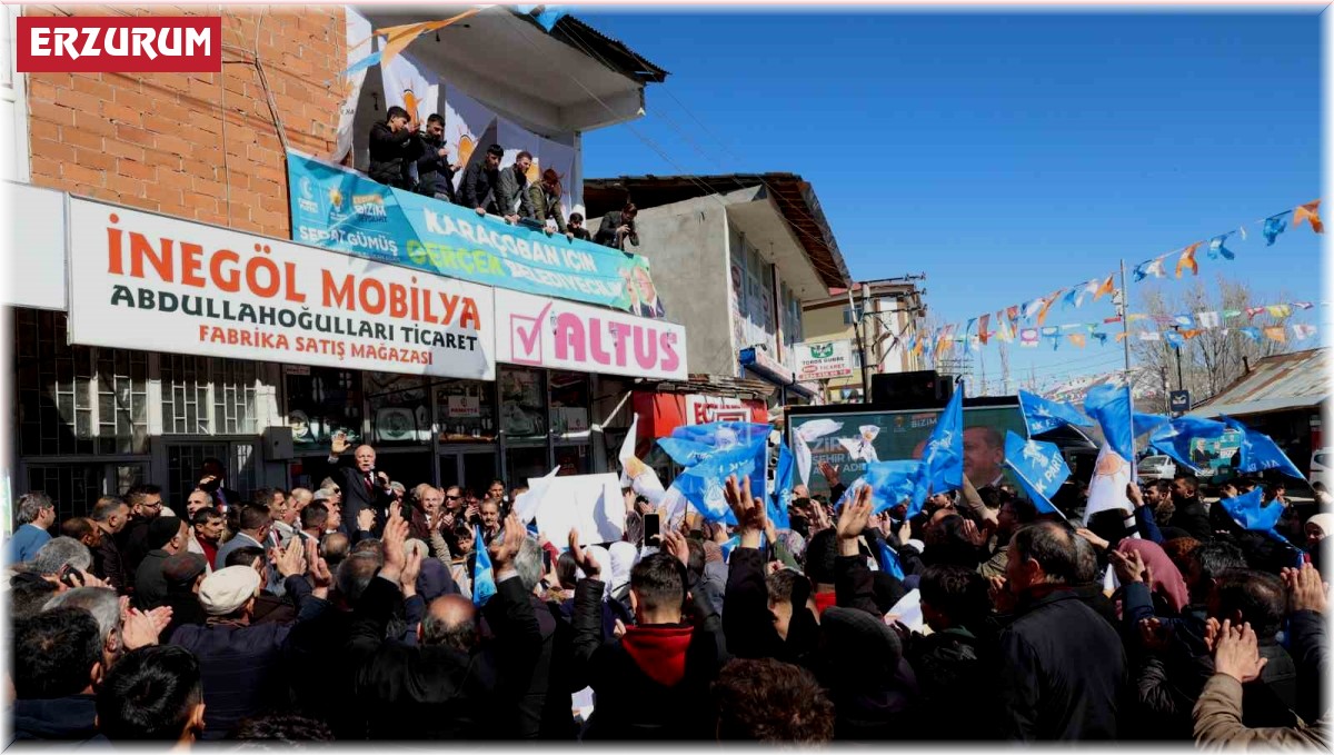 Başkan Sekmen Şenkaya, Karayazı ve Karaçoban'a çıkarma yaptı