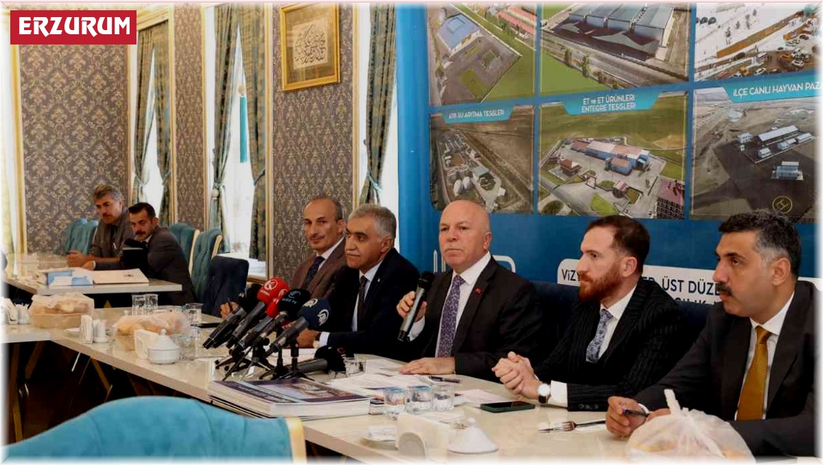 Başkan Sekmen: "Ulaşımda yeni indirim tarifemiz öğrencilerimize, vatandaşlarımıza hayırlı ve uğurlu olsun"