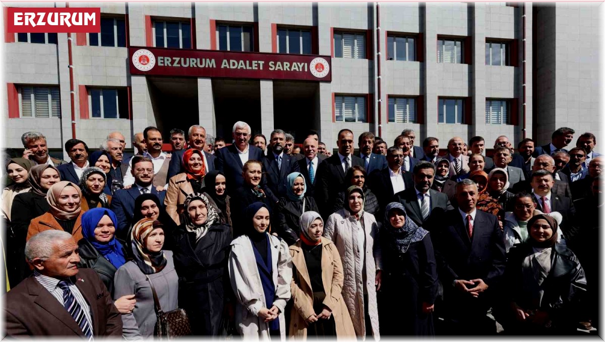 Başkan Sekmen yoğun bir ilgiyle mazbatasını aldı