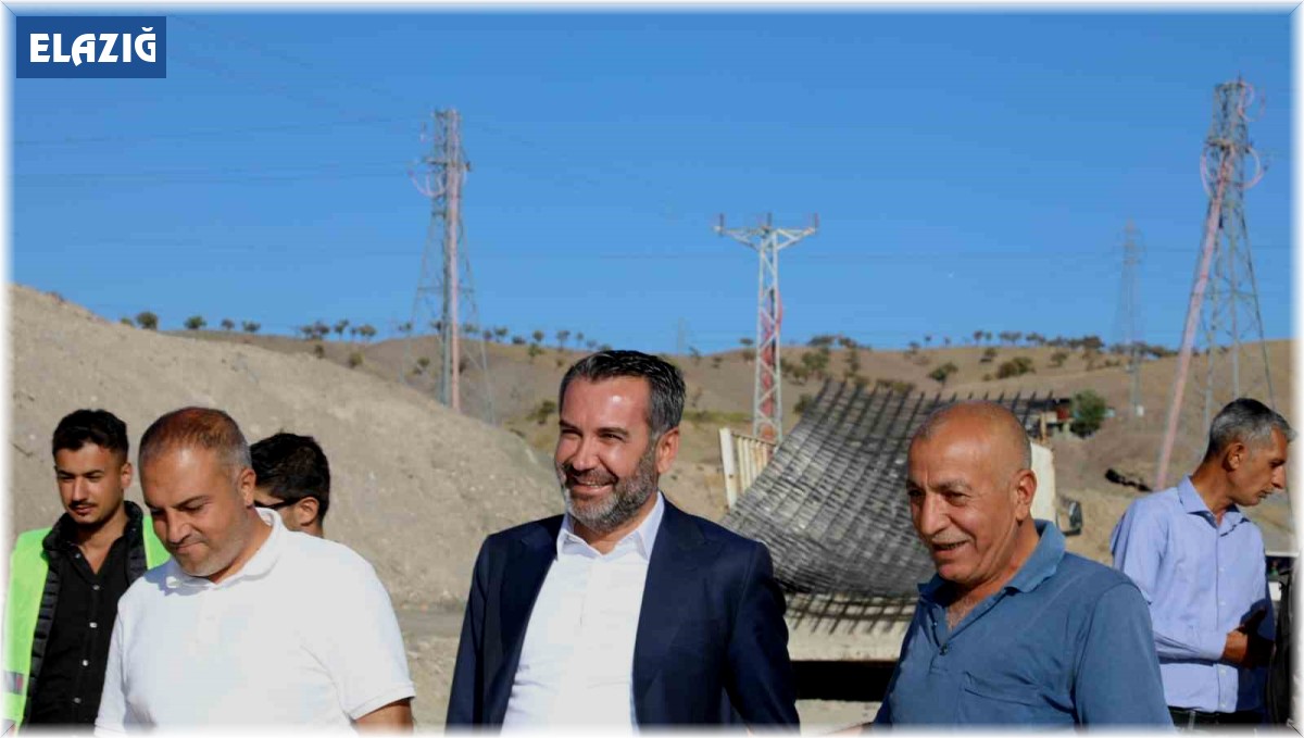 Başkan Şerifoğulları, Karşıyaka-Beyyurdu yolunda incelemelerde bulundu