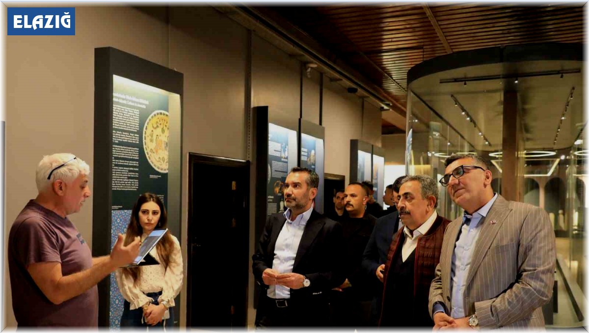 Başkan Şerifoğulları, Kent Müzesi'ni inceledi