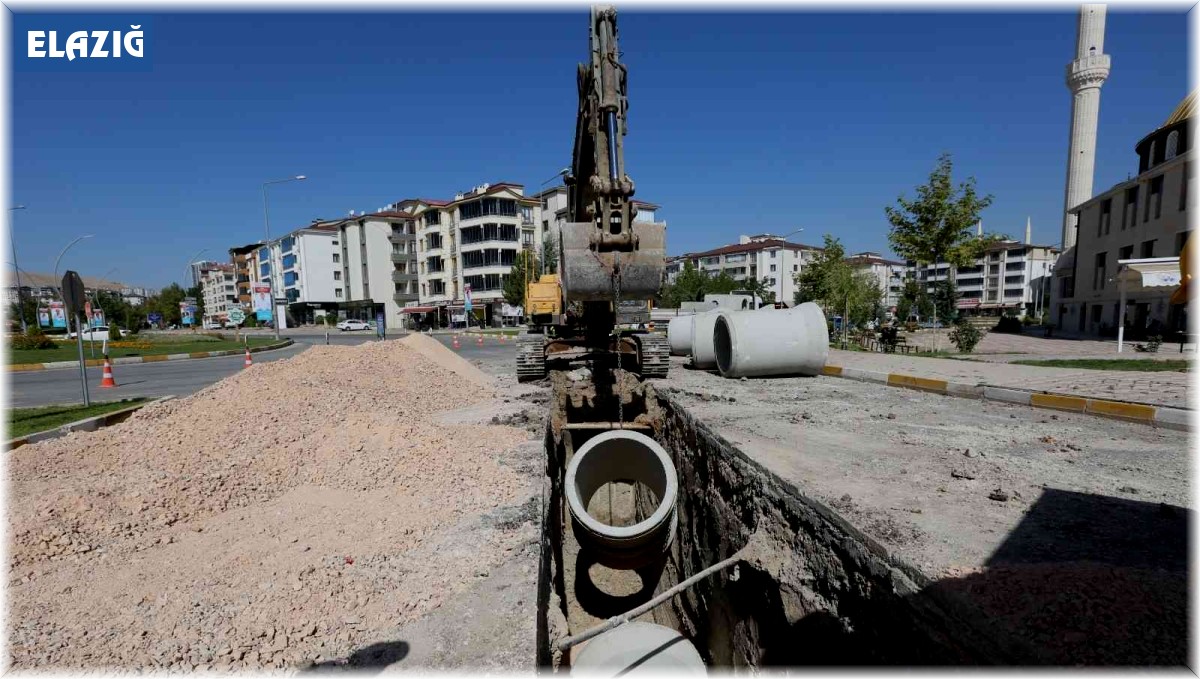 Başkan Şerifoğulları, "Şehrimizi güçlü altyapısı ve kalıcı hizmetlerle en güzel şekilde yarınlara hazırlıyoruz"