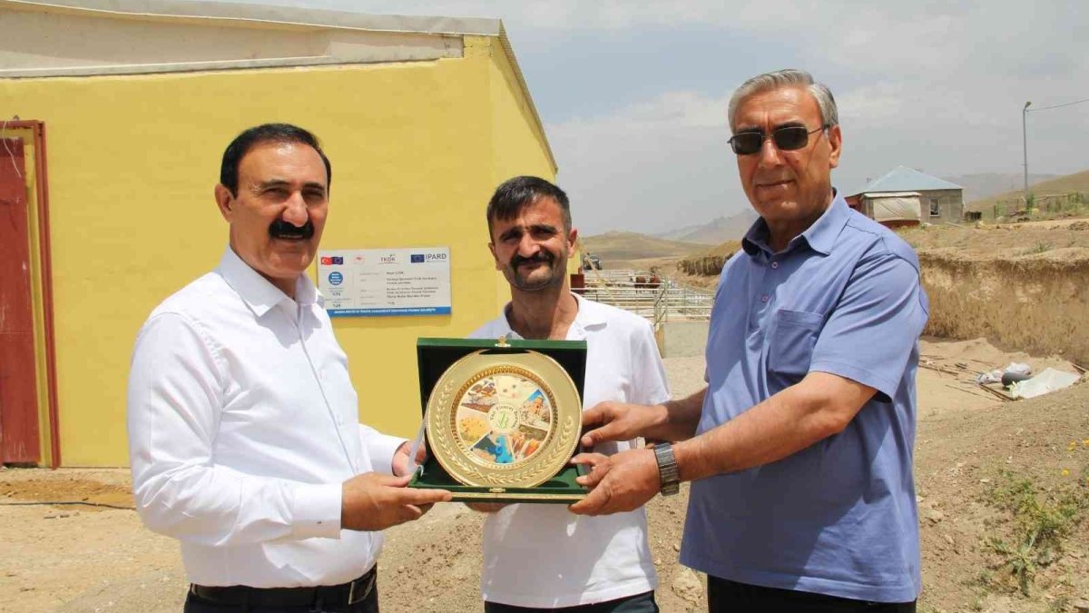 Başkan Süer: "Çiftçilerimizin verilen desteklerden faydalanması lazım"