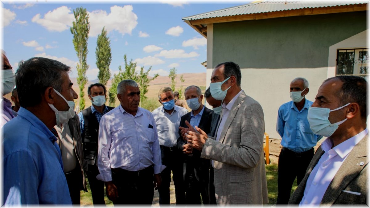 Başkan Tanış mahalle ziyaretlerini sürdürüyor